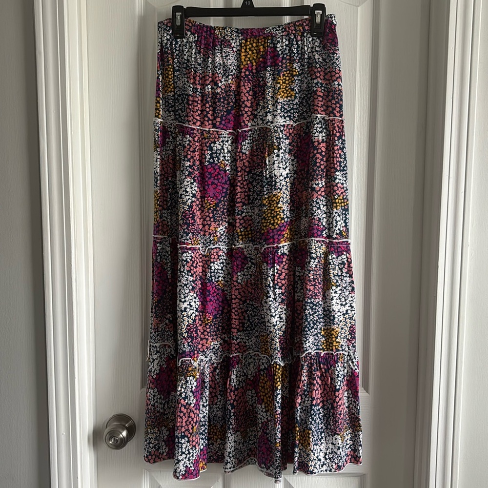 NWT Boutique Large Navy Floral Maxi Skirt